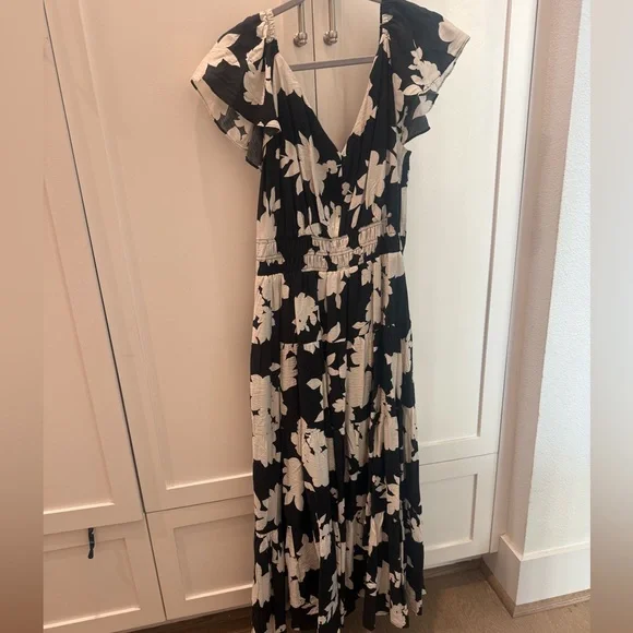 Rachel Zoe Black and Cream Floral Maxi Dress - Picture 1 of 3